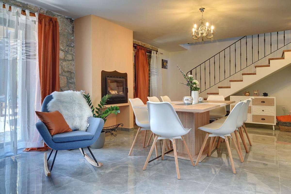 Villa Micol Gajana Eksteriør billede